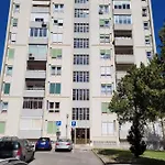 Cozy Near Metro&airport *