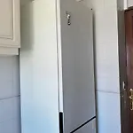 Δωμάτια σε οικογενειακή κατοικία Cozy Near Metro & Airport *